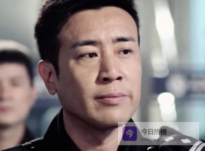 央视首播！40集刑侦大剧，于和伟丁勇岱主演，想不火都难！