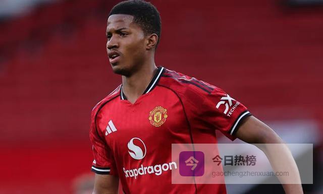 曼晚：奥比-马丁目前短板很明显，还未达到曼联一线队要求