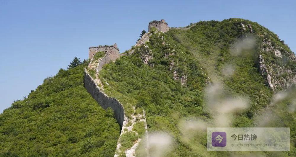 白云作伴，古墙入云——白羊峪长城的盛夏航拍诗