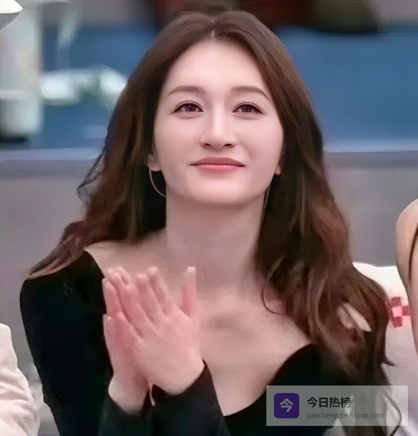 从“契约婚姻”到“霸屏戏骨”：李小冉的演技，究竟被低估了多少