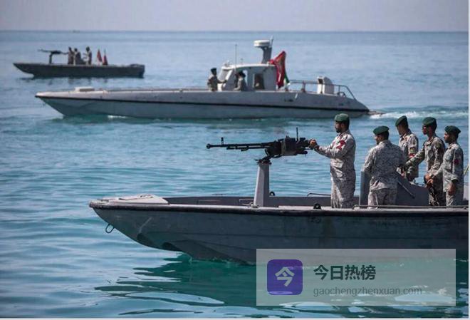 刚刚！伊朗直接向油轮开火了，刚兴奋感谢一圈的特朗普又下最后通牒了！穆杰塔巴定下基调：准备好给敌人“新的惨败”！