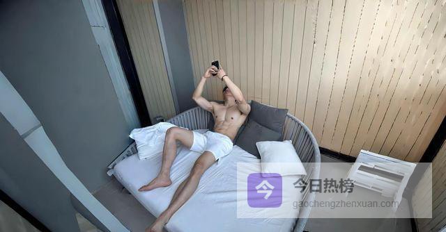 土象的喜欢，是一场算计到小数点后三位的豪赌