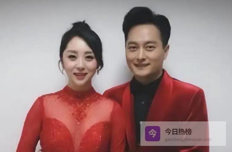 她凭星光大道迅速蹿红，却因做小三毁掉前程，如今沦为居家主妇？