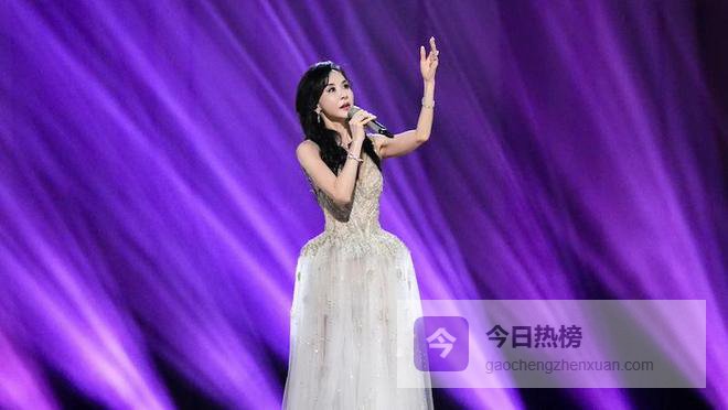 不修音全开麦频频翻车，直播救了走到第七季的“浪姐”？