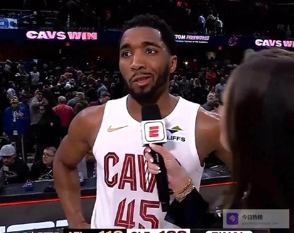 骑士队连胜逆袭！坎宁安复出成关键，距尼克斯仅差一胜，东部格局生变