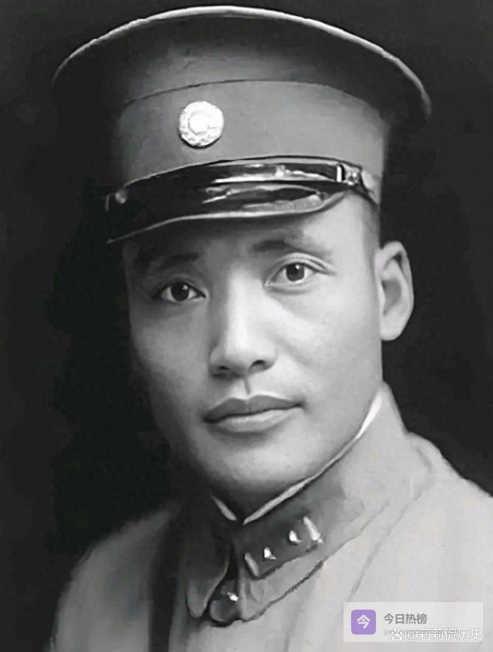 唯一跟随红军长征的国民党中将，享受军团级待遇骑着骡子走完万里征途，长征后回到蒋介石身边，最后的结局堪称传奇