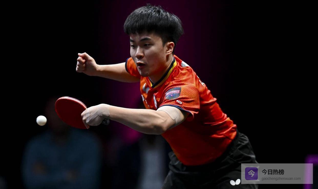澳门世界杯！男单八强诞生，国乒新星1-4遗憾出局，王楚钦肩负重任